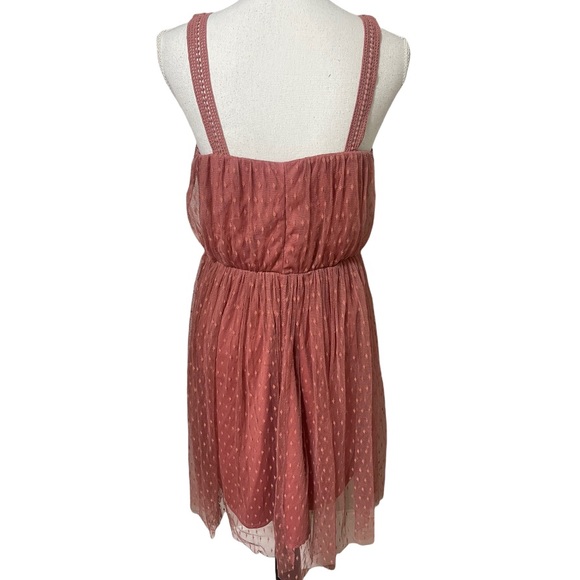 Romantic peach embroidered lace dress - Picture 3 of 4